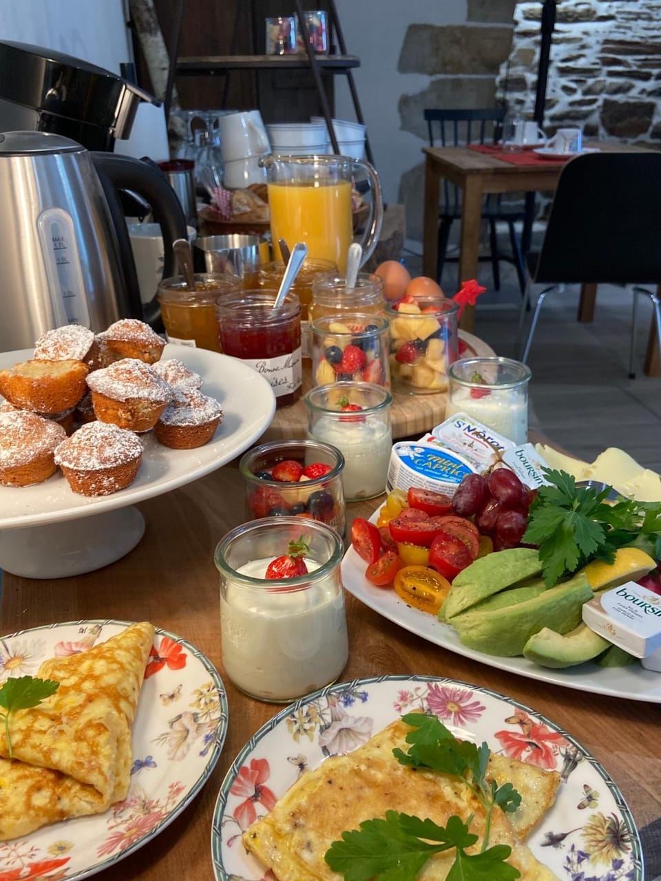 Breakfast, Buffet breakfast