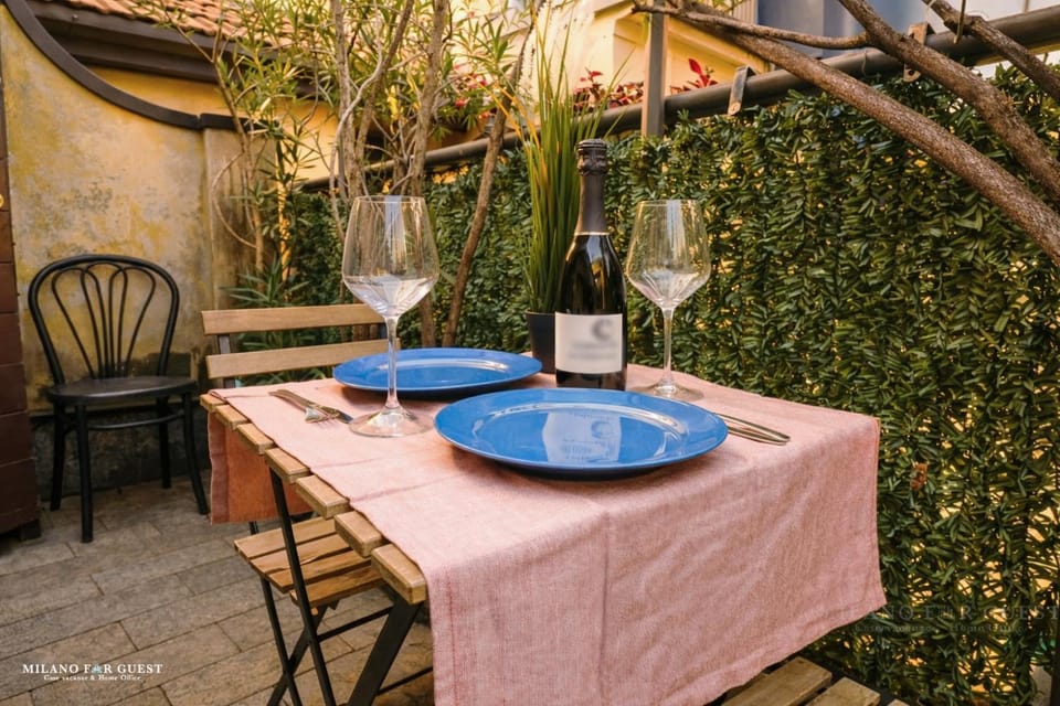 Day, Balcony/Terrace, Dining area, Drinks