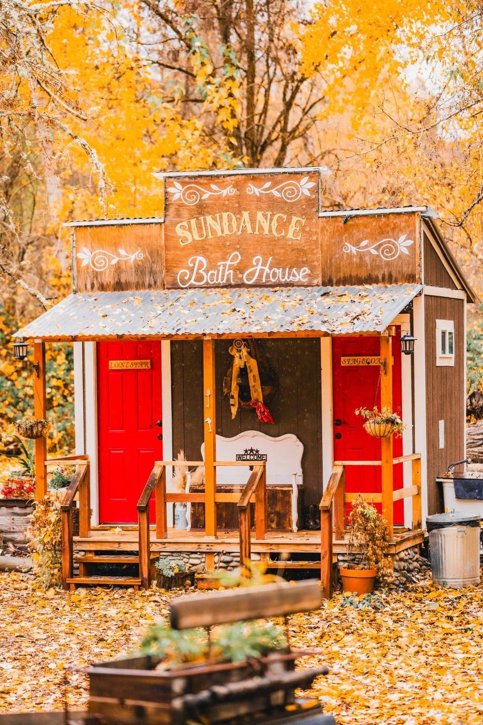 Cozy Wild West Covered Wagon next to River Luxury tent in Oregon