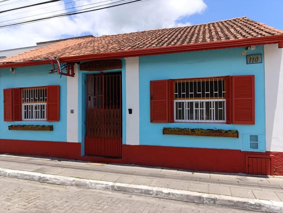 Atlantic Pousada Hotel in São Sebastião