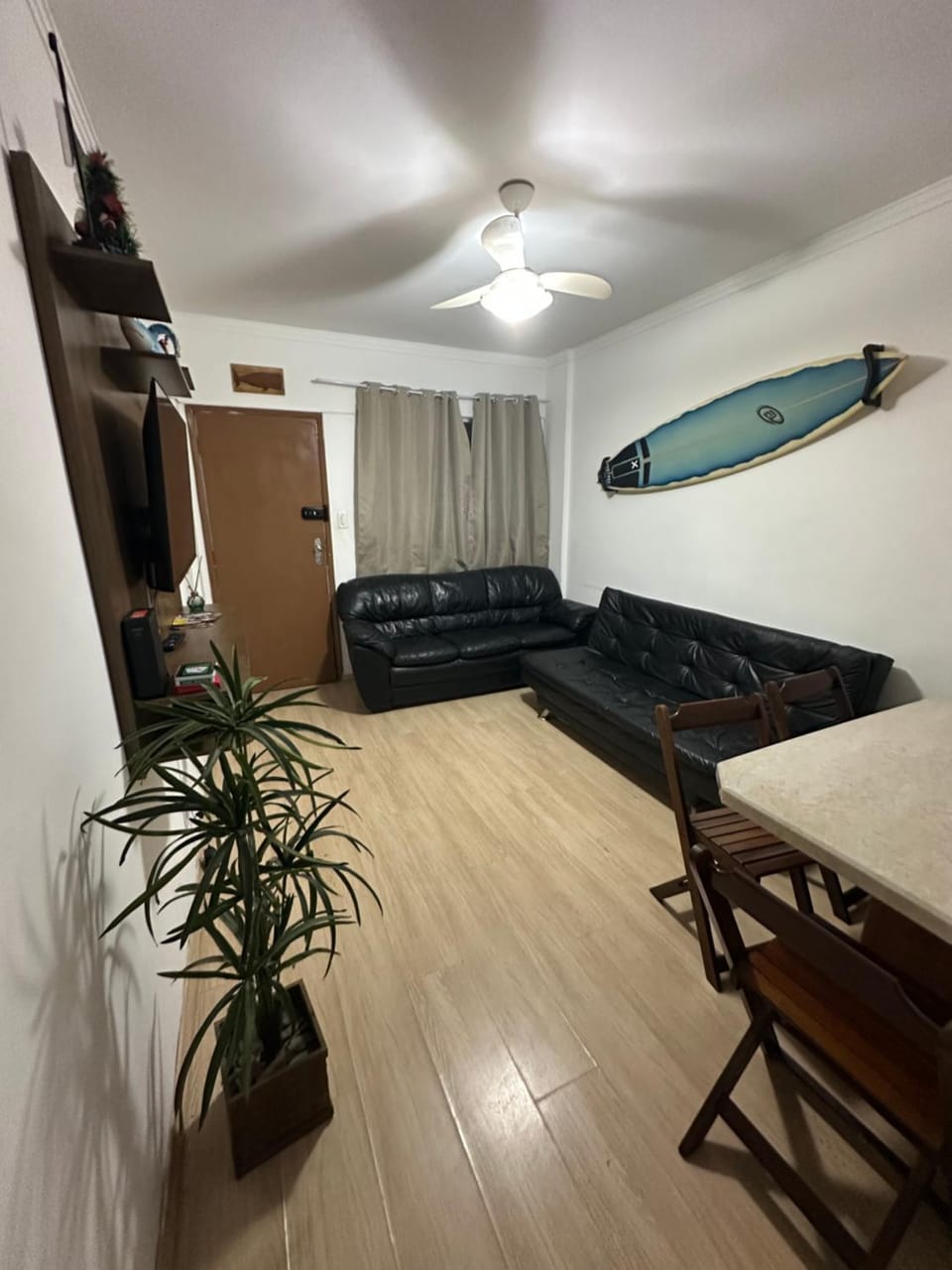 Pé na areia, praia do Gonzaguinha Apartment in Santos