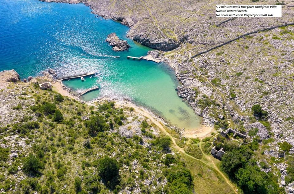 Nearby landmark, Day, Natural landscape, Bird's eye view, Beach