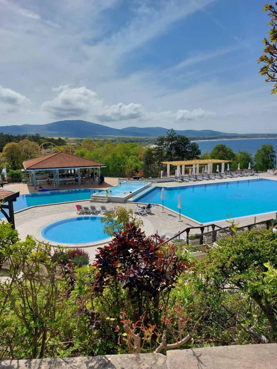 Pool view, Swimming pool