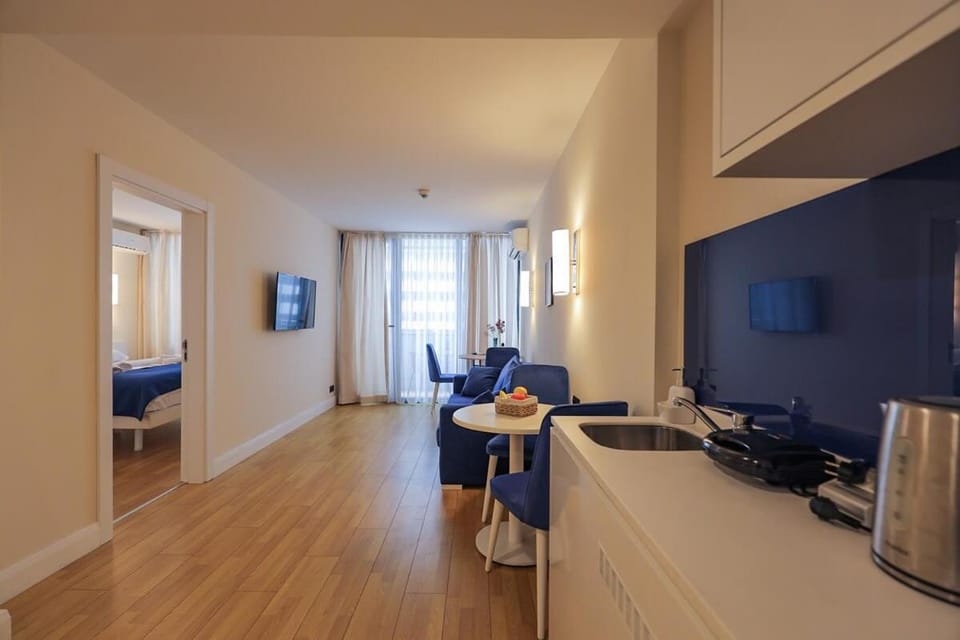 Lovely 1BR apartment with balcony by the Black sea beach Apartment in Batumi
