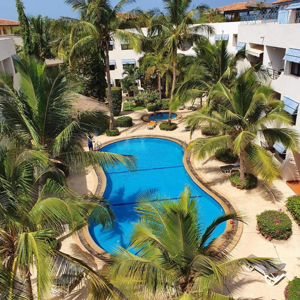 Swimming pool