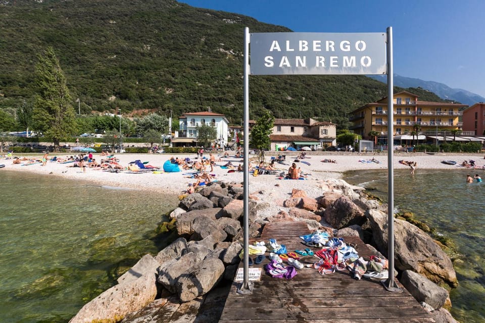 Beach, Lake view