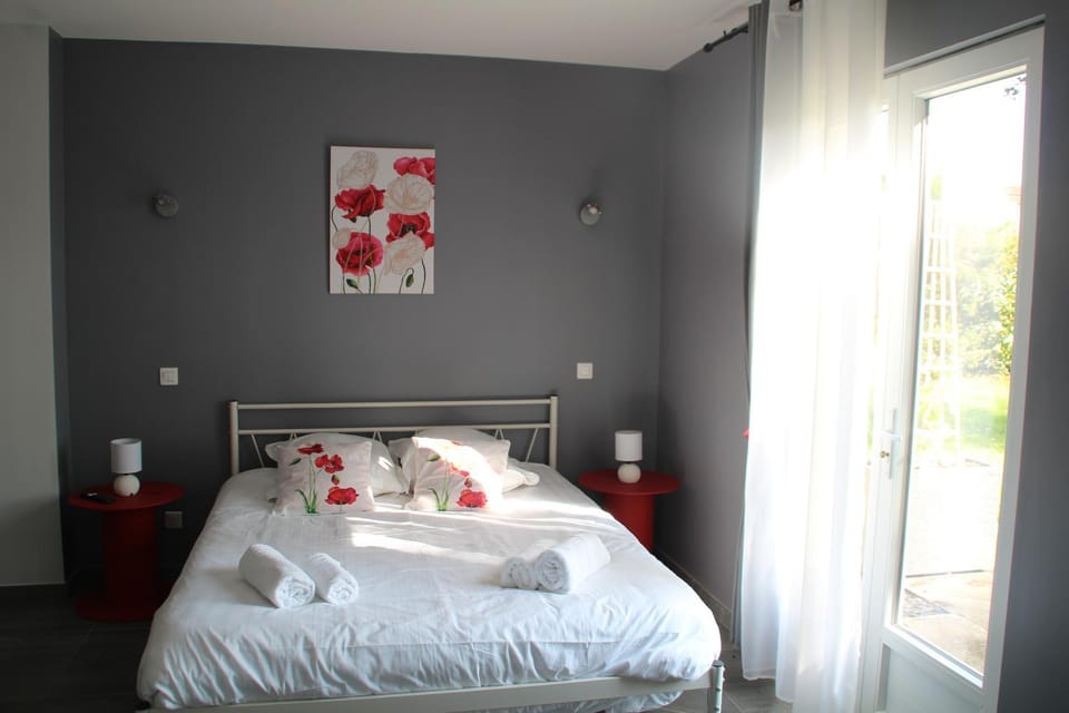 LE CLOS DE L'O Bed and Breakfast in Nouvelle-Aquitaine
