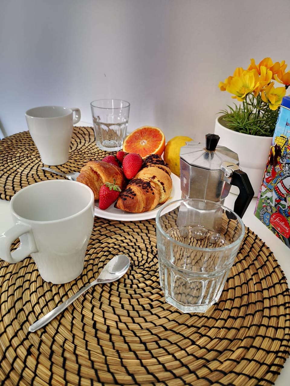 Coffee/tea facilities