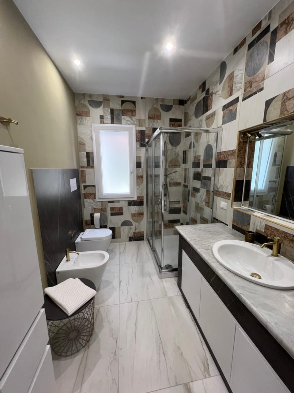 Shower, Toilet, Bathroom, bidet