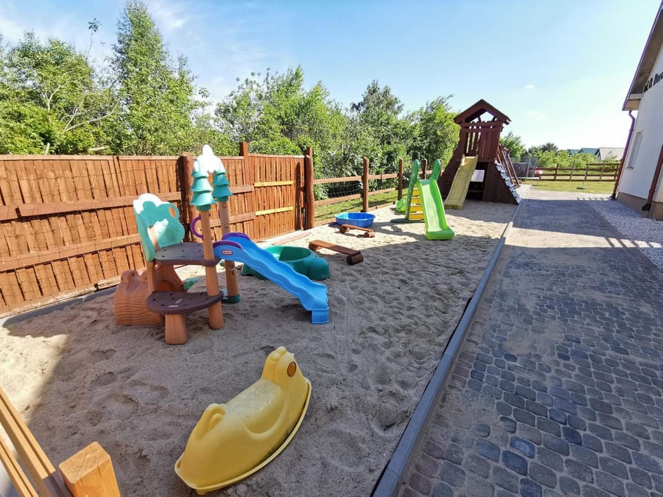 Day, Children play ground, Children play ground, children