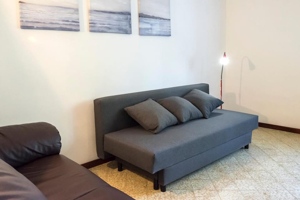 A11 - Varano, delizioso trilocale con giardino Apartment in Marche