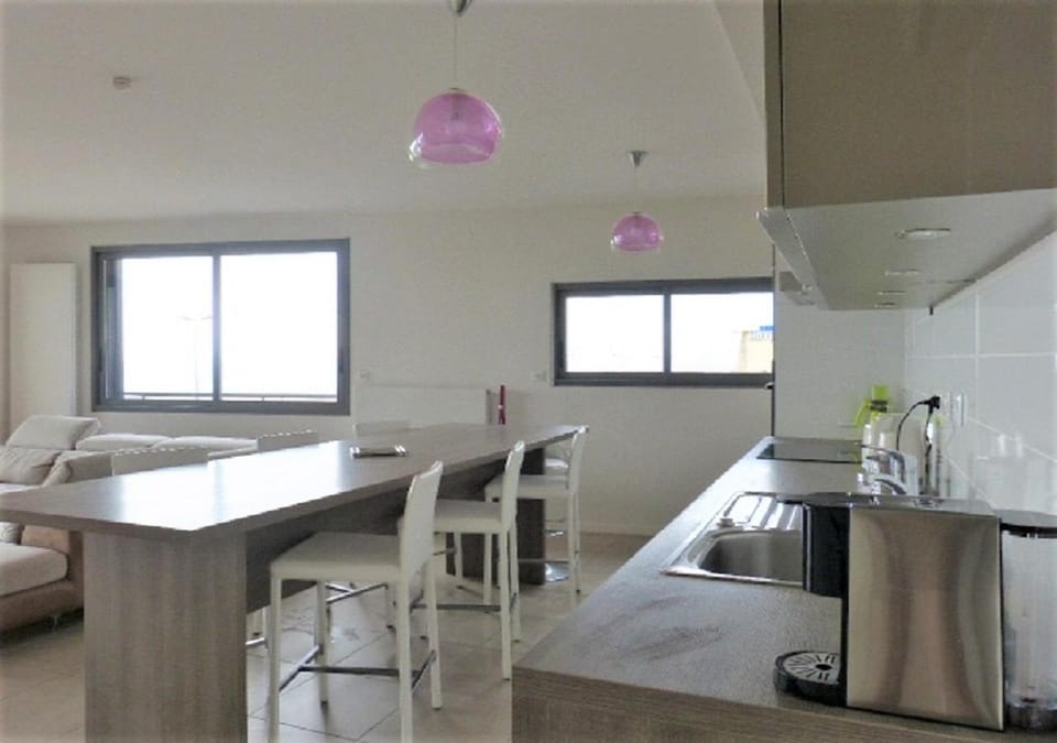 La Perle Marine, Luxe et Raffinement, appartement T4 Front de mer Apartment in Narbonne