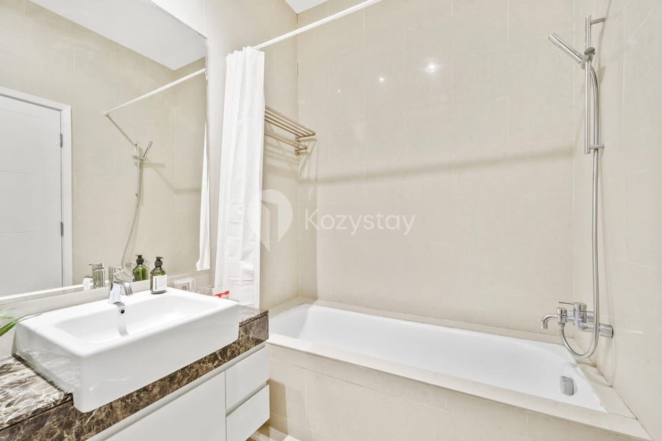 Bathroom, Bath