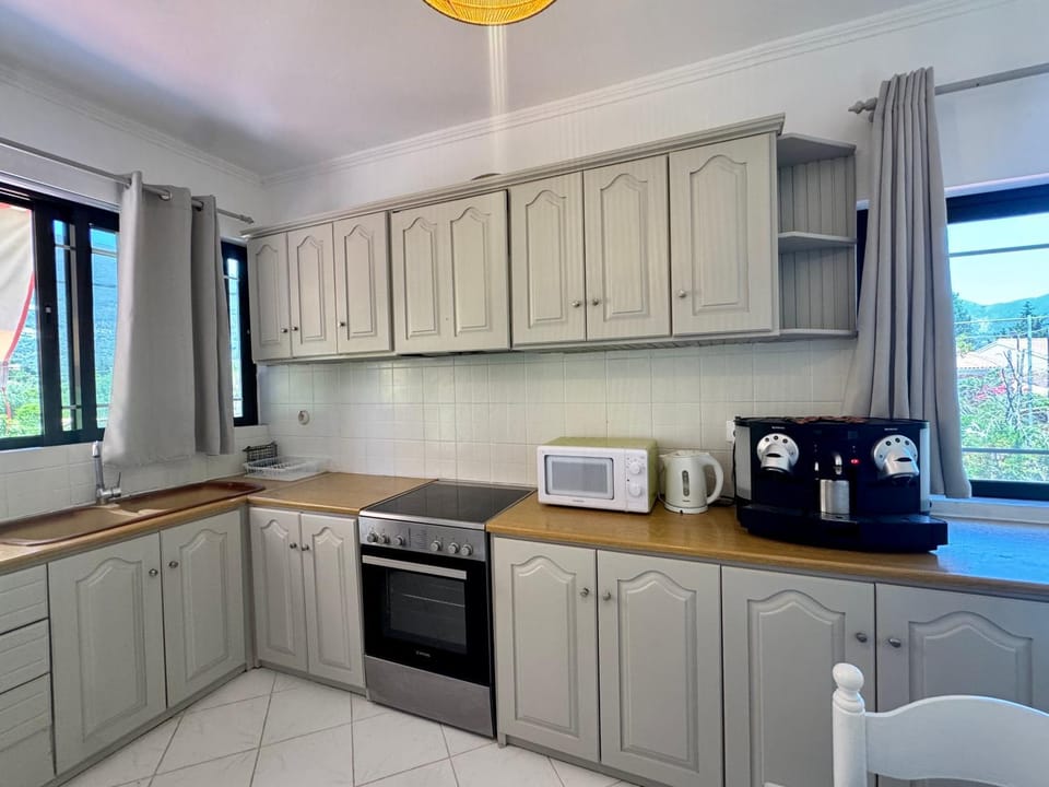Koala Place Bed and Breakfast in Vasiliki