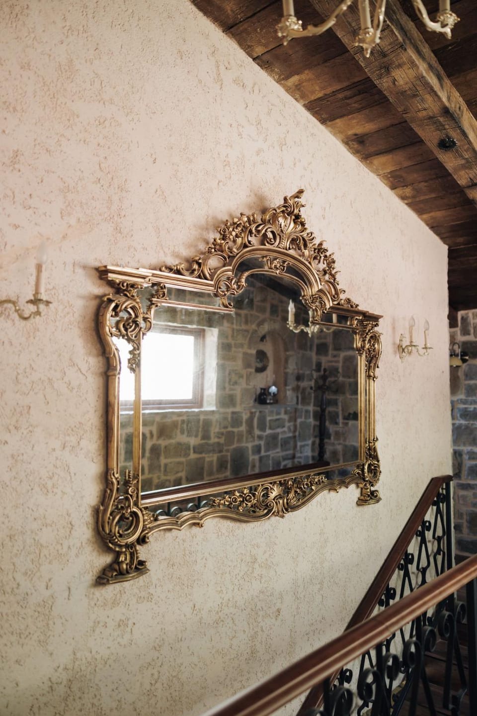 OLIVE QUEEN Rustic Estate Bed and Breakfast in Montenegro