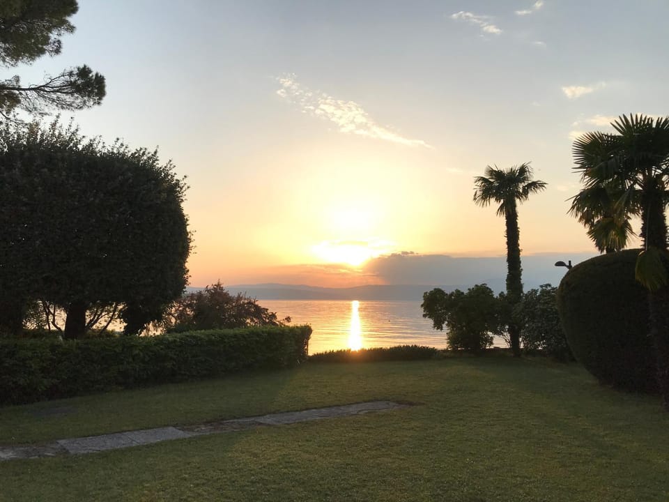 Garden view, Mountain view, Sea view, Street view, Sunset