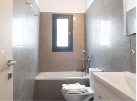 Nomad Central Apartment in Paros