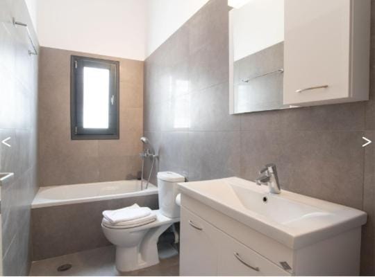 Nomad Central Apartment in Paros