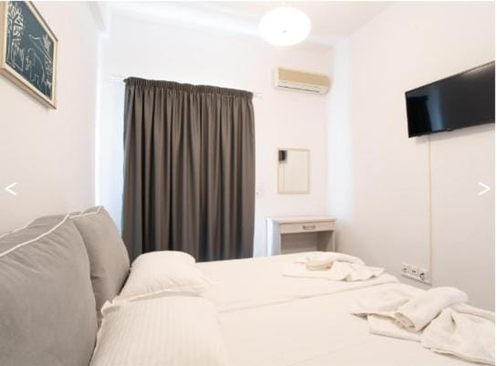 Nomad Central Apartment in Paros