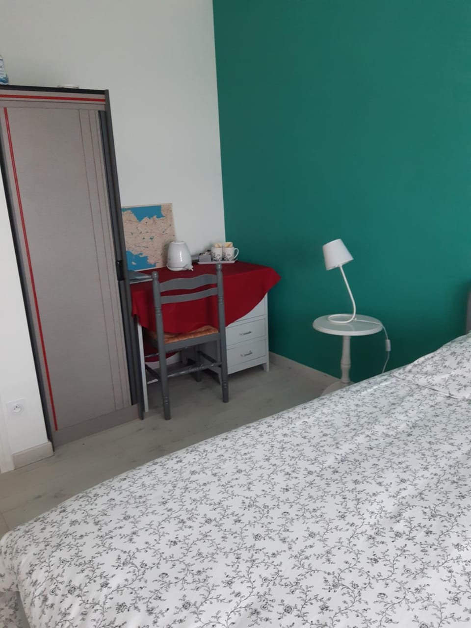 Cœur de ville, chambre confortable à louer en Bretagne Bed and Breakfast in Brittany