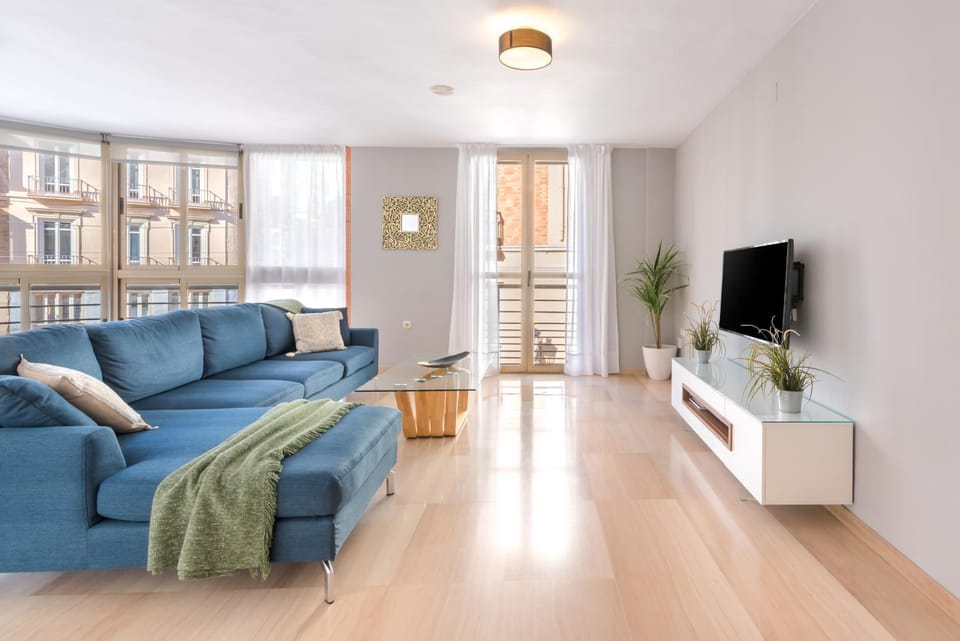 Vistas Panorámicas CALLE LARIOS Málaga Apartment in Malaga