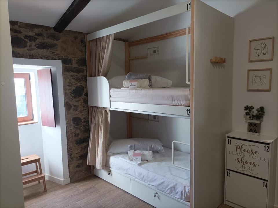 bunk bed