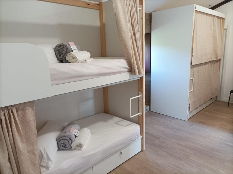bunk bed