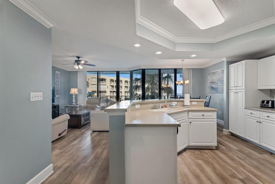Lighthouse on the Bay unit 2206 Bay Front Lazy River Apartment in Orange Beach