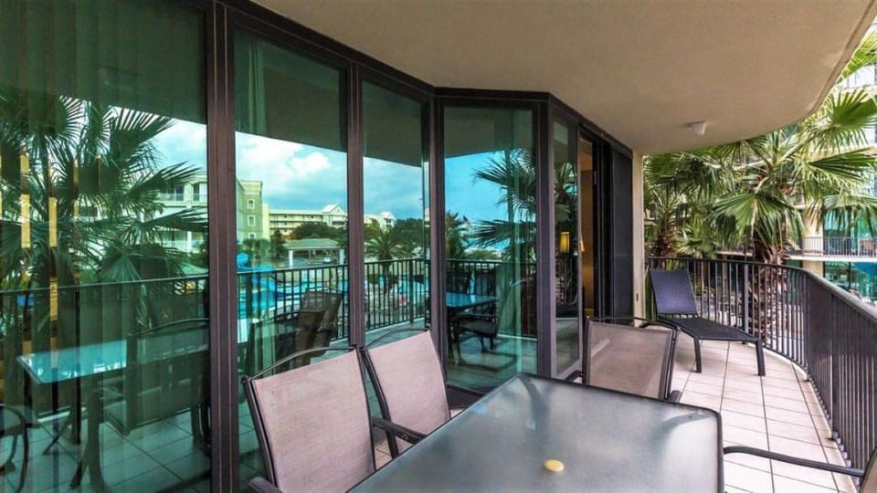 Lighthouse on the Bay unit 2206 Bay Front Lazy River Apartment in Orange Beach