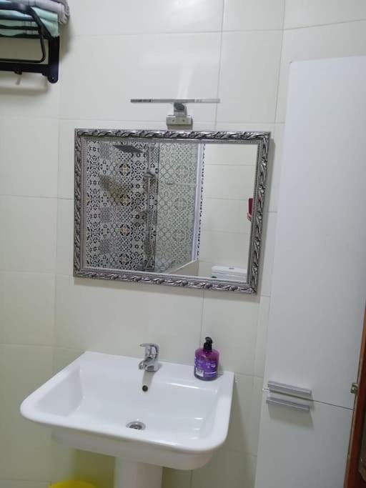 bel appart refait à neuf sur Tamouda Bay Tétouan Apartment in Tangier-Tétouan-Al Hoceima