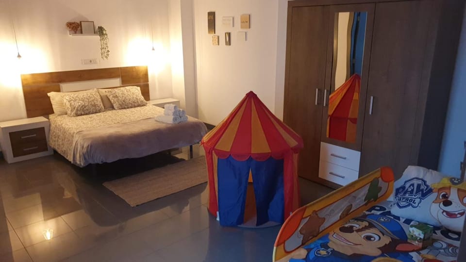 Photo of the whole room