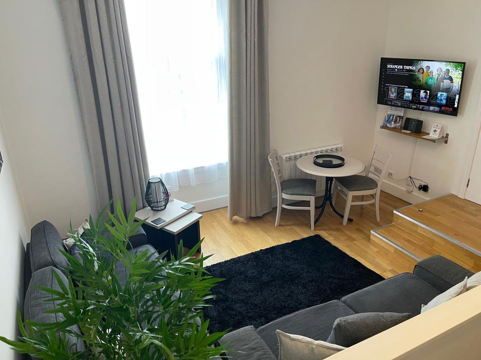 Heart of George Street 2 Apartment in Oban