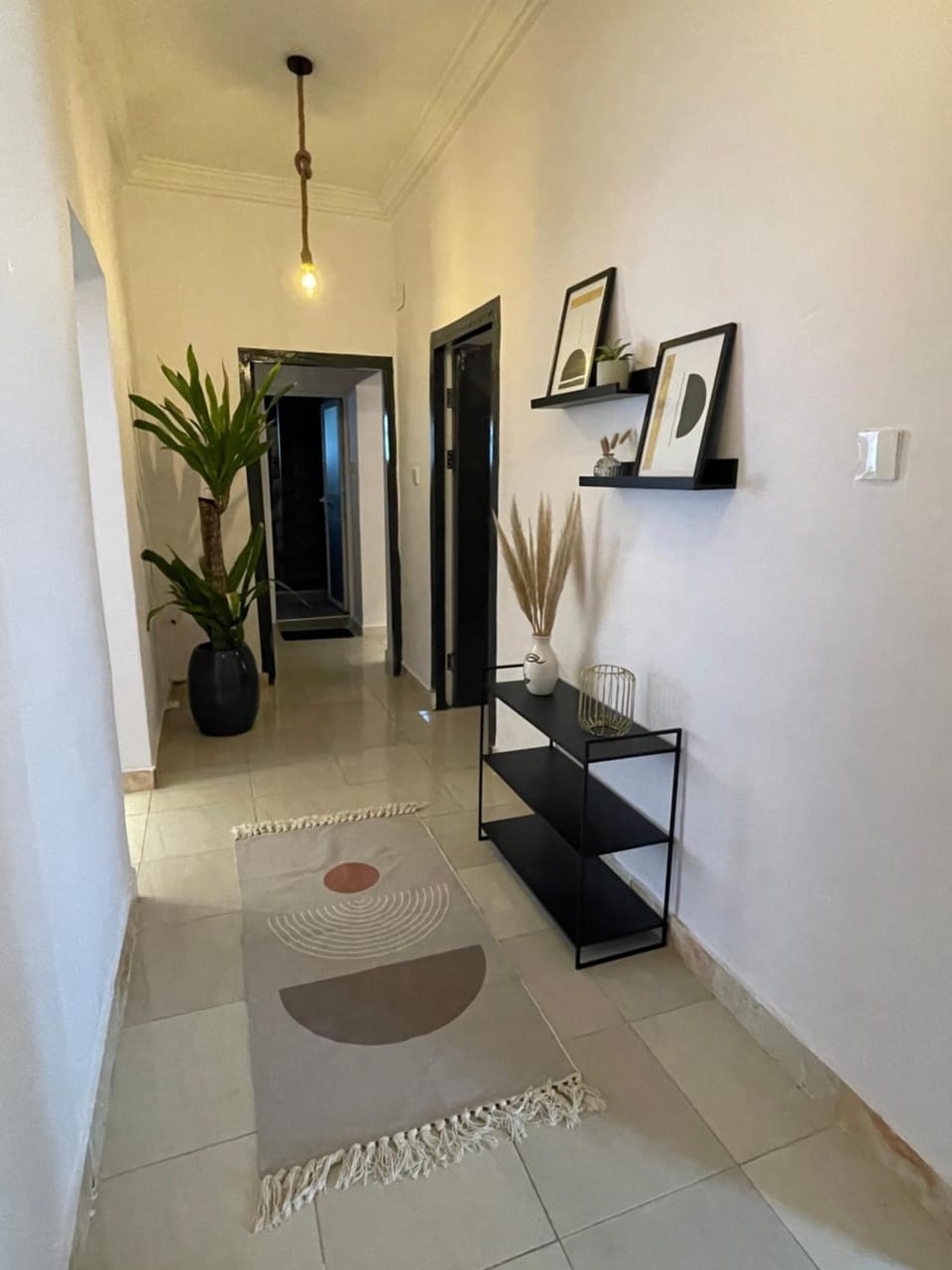 CN HOMES - Luxury furnished 3Bedroom 24h Electricity, Security and PS5 Console Apartment in Lagos