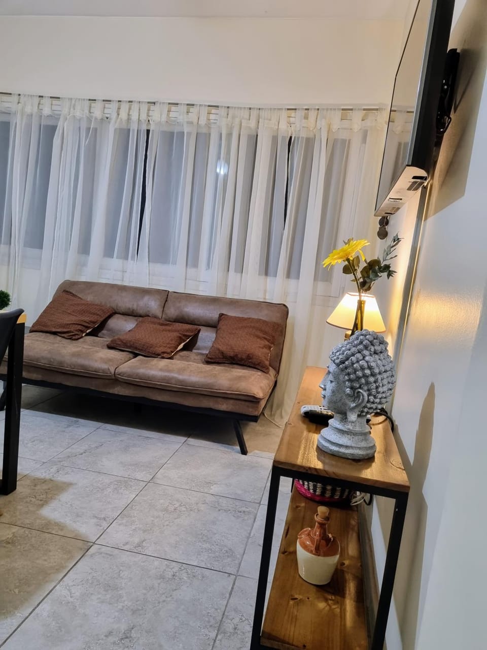 La mejor ubicacion para conocer Mendoza Apartment in Mendoza