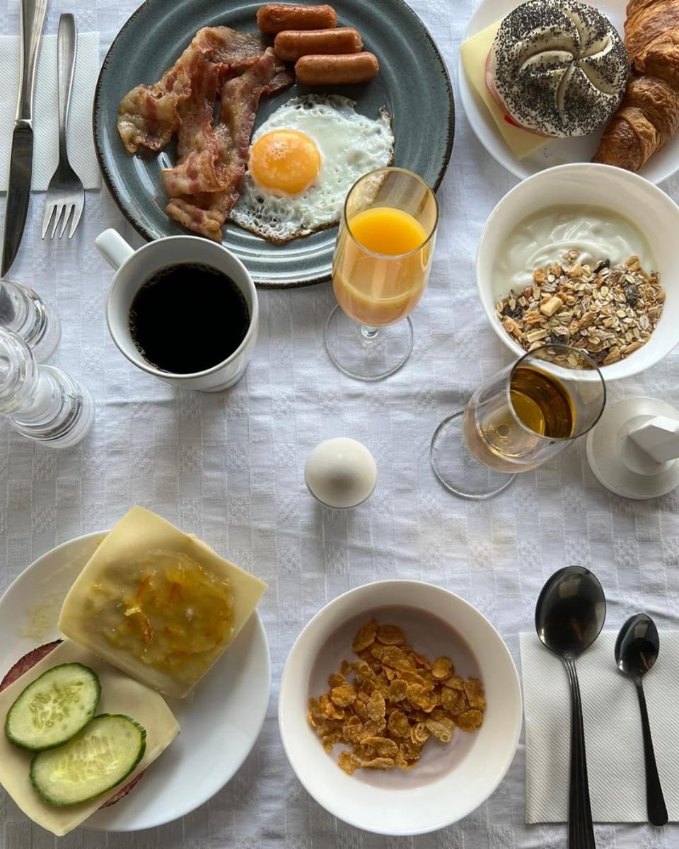 Breakfast