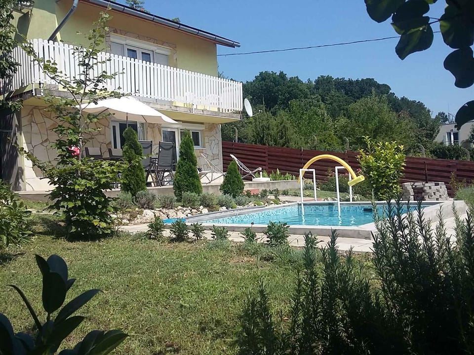 Summer, Swimming pool