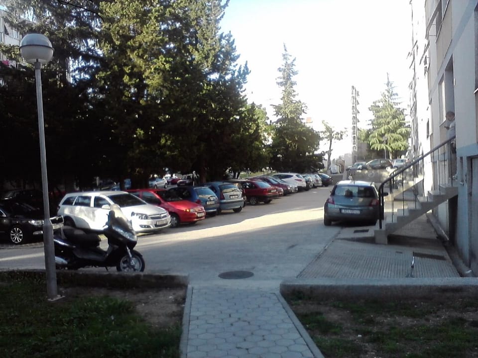 Property building, Facade/entrance, City view