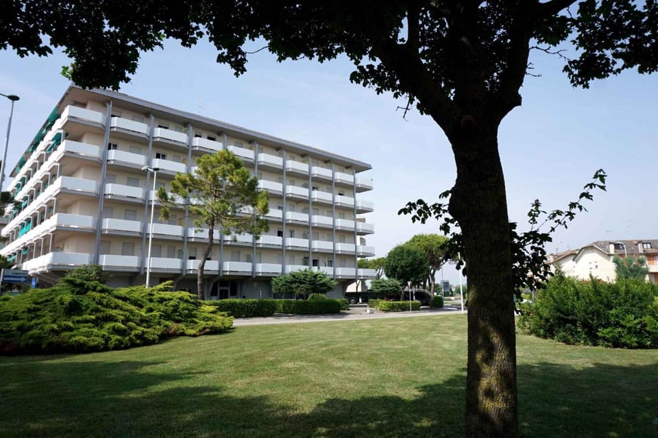 Property building, Summer