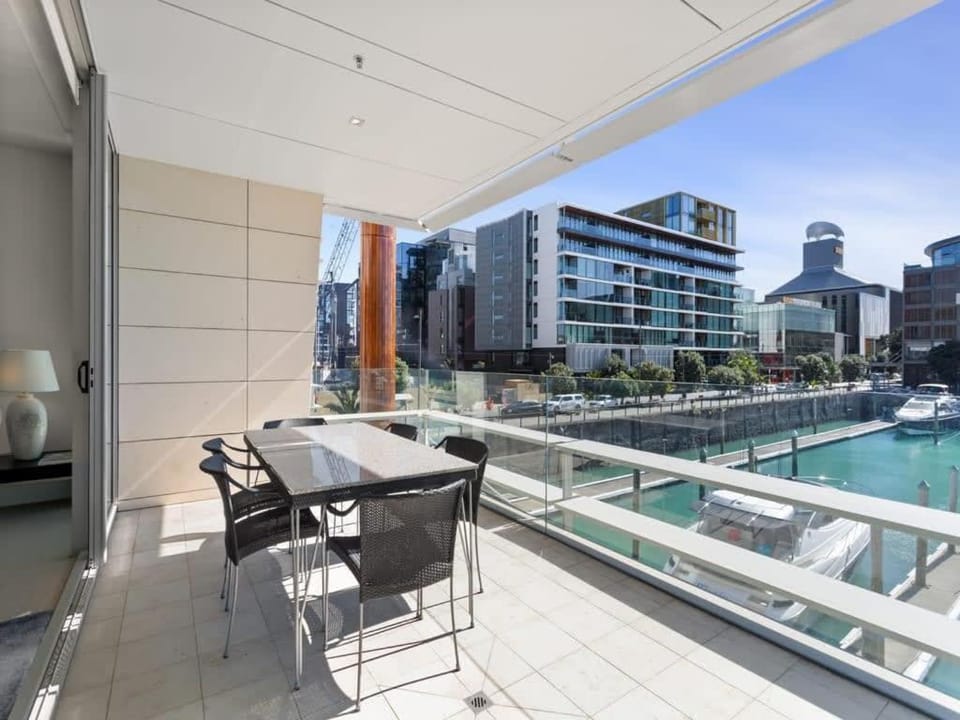 Gorgeous 2BR in Wynyard Quarter by Zodiak Stays Apartment in Auckland