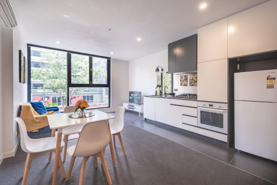 Bourke 2BR1BA Apt close to Chinatown centre Apartment in Melbourne