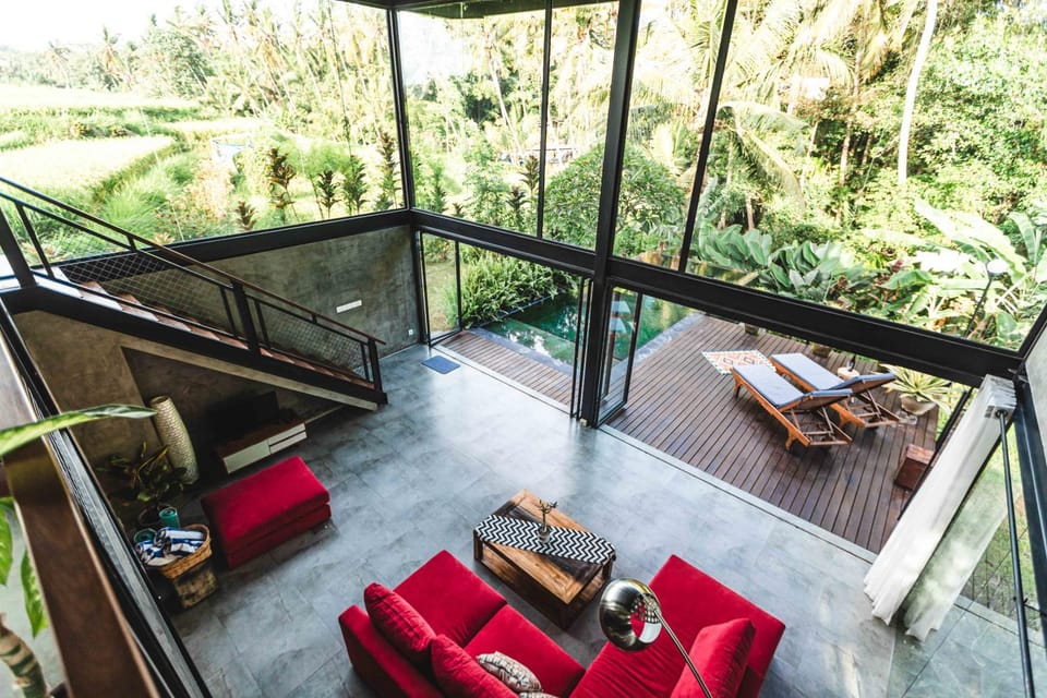 Patio, Day, Natural landscape, Garden, View (from property/room), Balcony/Terrace, Living room, Seating area, Swimming pool, sunbed