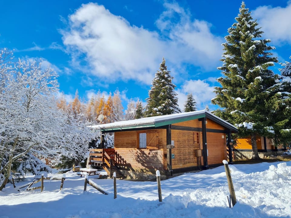Property building, Day, Natural landscape, Winter