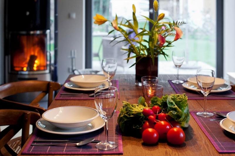 Restaurant/places to eat, Dining area