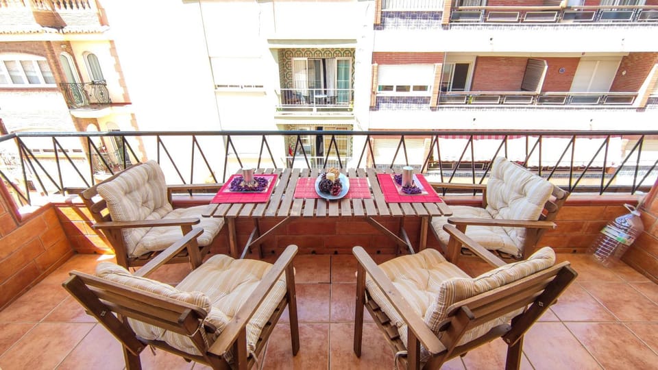 Off site, Balcony/Terrace