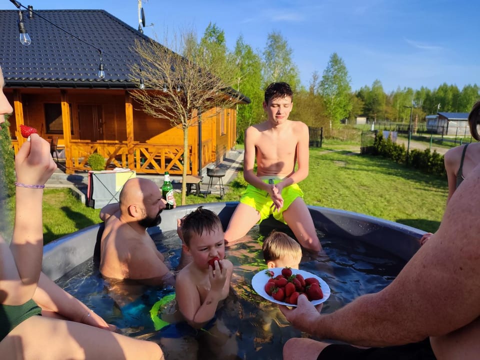 Nocowanie Olga i Oliwia House in Belarus
