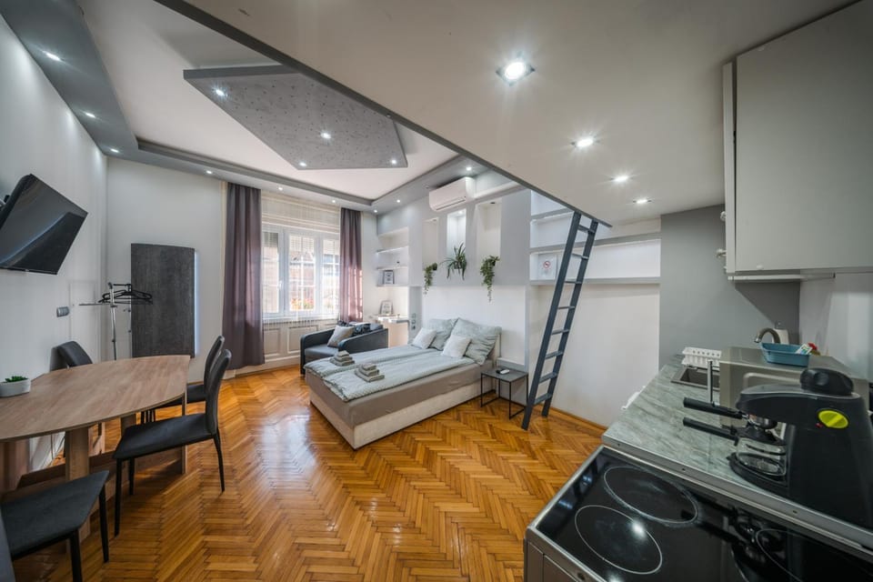 Széchenyi Apartman (III. Panorama) Miskolc belvárosában Apartment in Slovakia