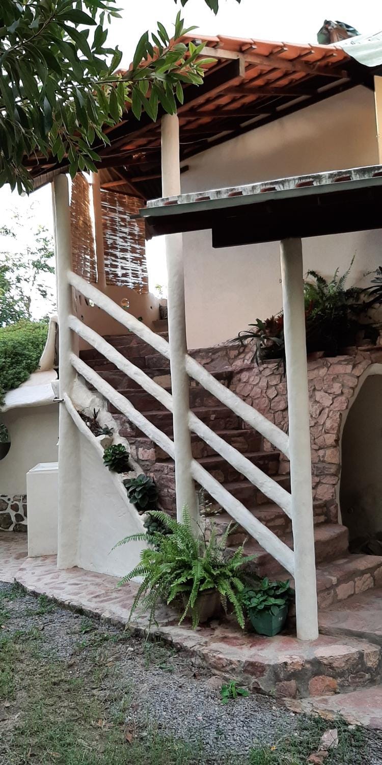 Flor da Vida _ Honeymoon suite - Vale do Capao House in State of Bahia
