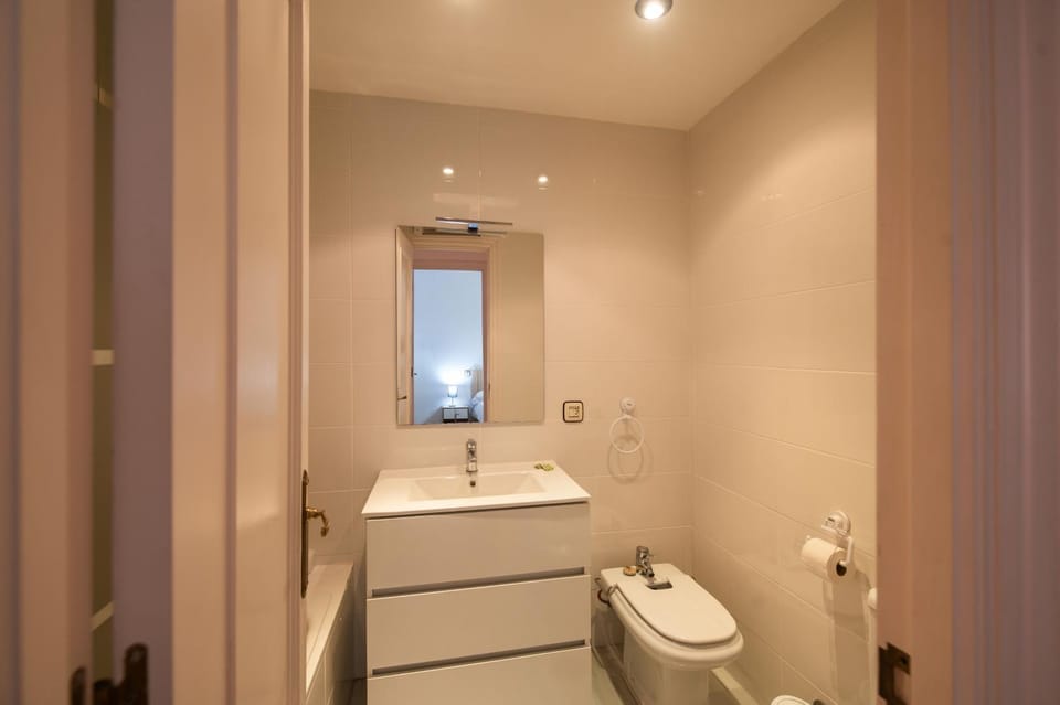 Bocana del Puerto, apartamento en Llanes con vistas al mar VUT-3242-AS Apartment in Llanes