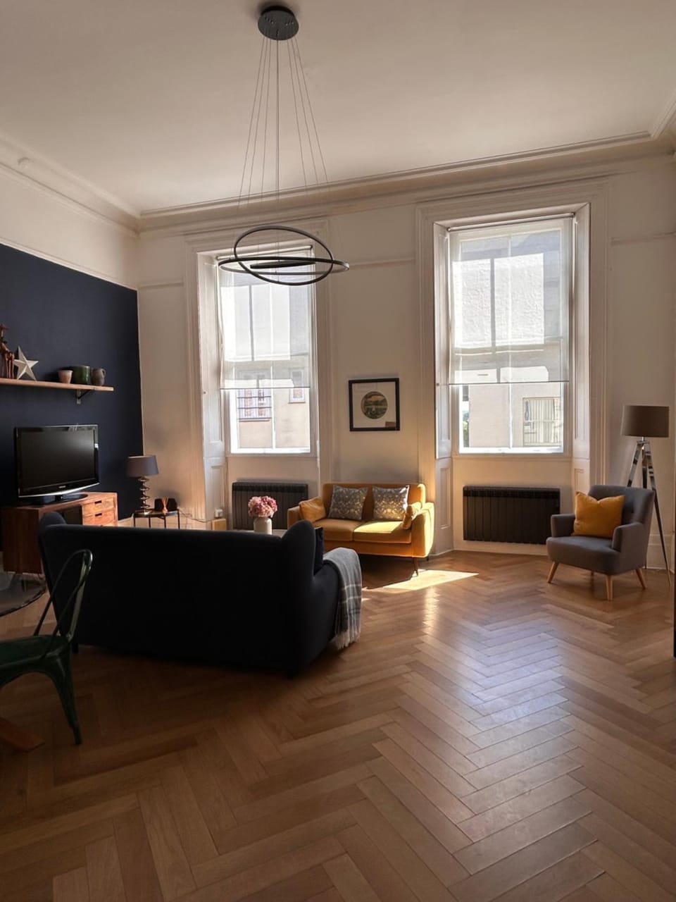 6 Wye Valley Chambers - Central Location - Shared Courtyard Garden - Parking Space - Dog Friendly Apartment in Ross-on-Wye