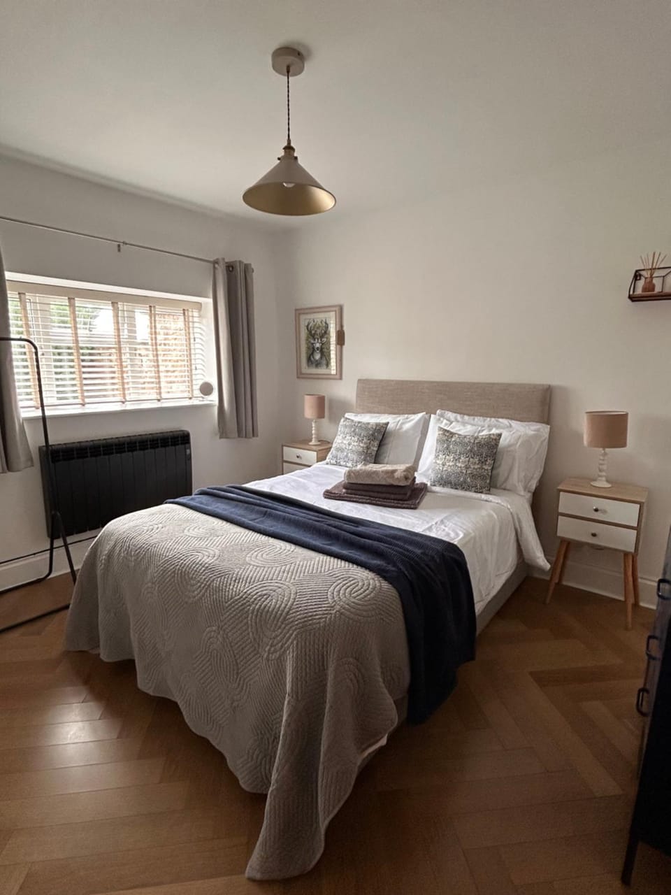 6 Wye Valley Chambers - Central Location - Shared Courtyard Garden - Parking Space - Dog Friendly Apartment in Ross-on-Wye